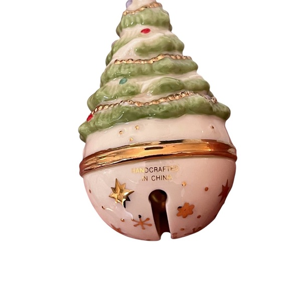 VINTAGE Lenox 4 Festive Christmas Bell Ornaments Gold White Holidays Porcelain - Picture 8 of 8
